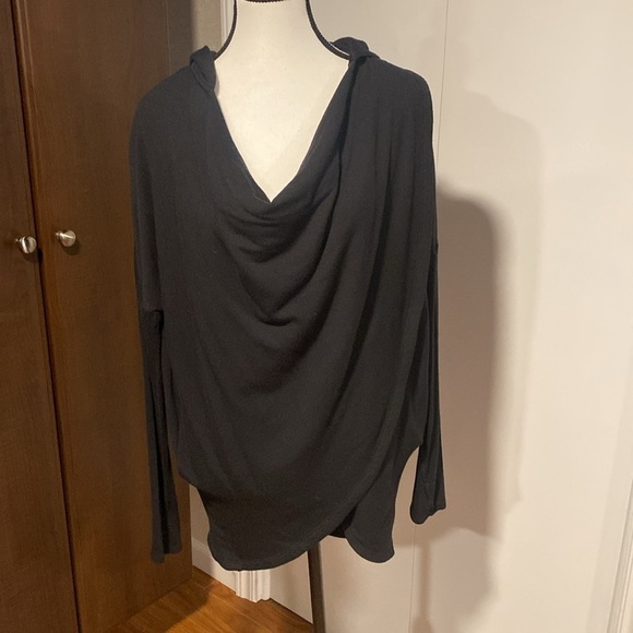 Athleta Purana Wrap Sweatshirt - Picture 3 of 8